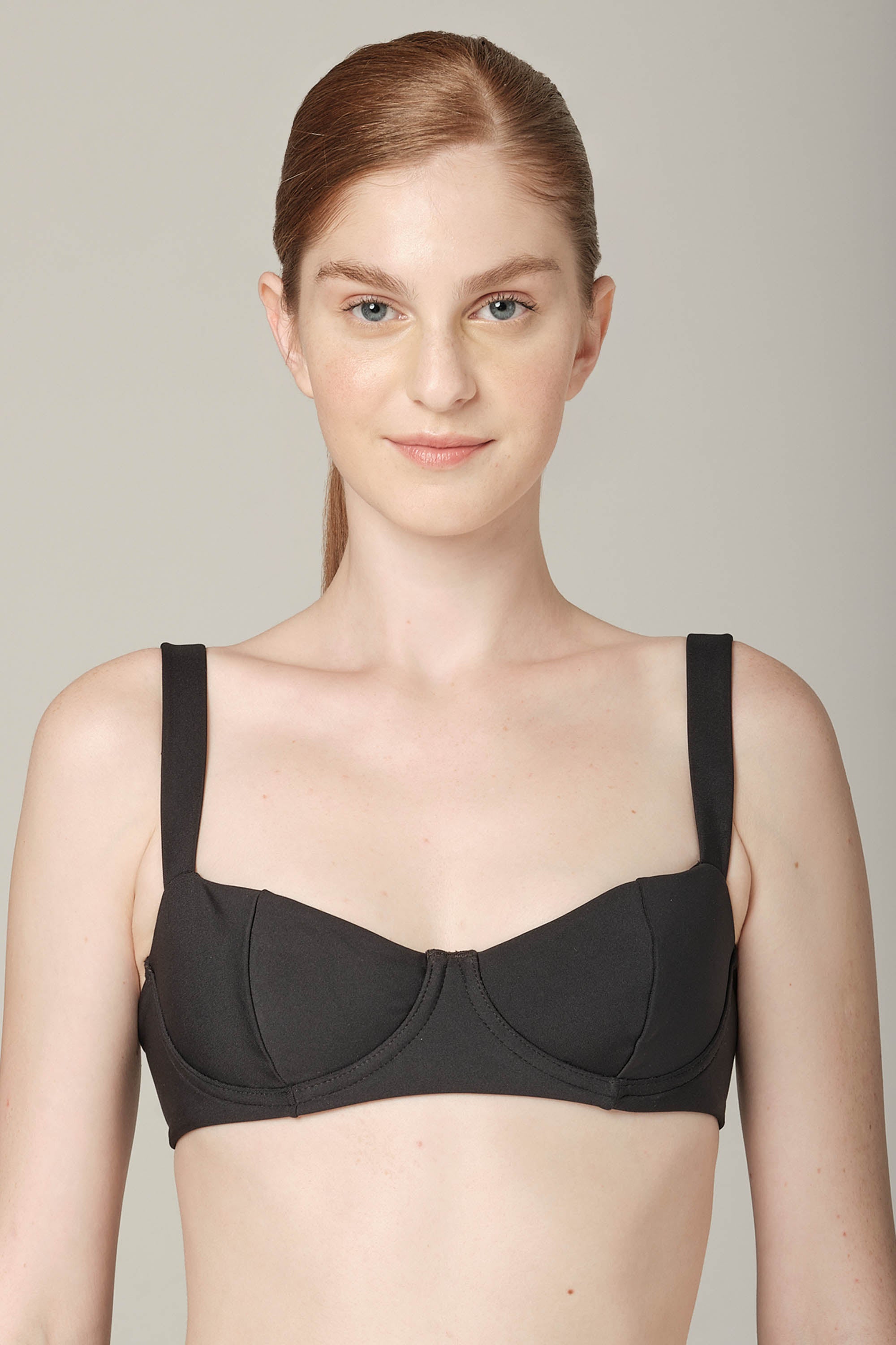 925fit - No Strings Attached Black Bra – 9two5fit